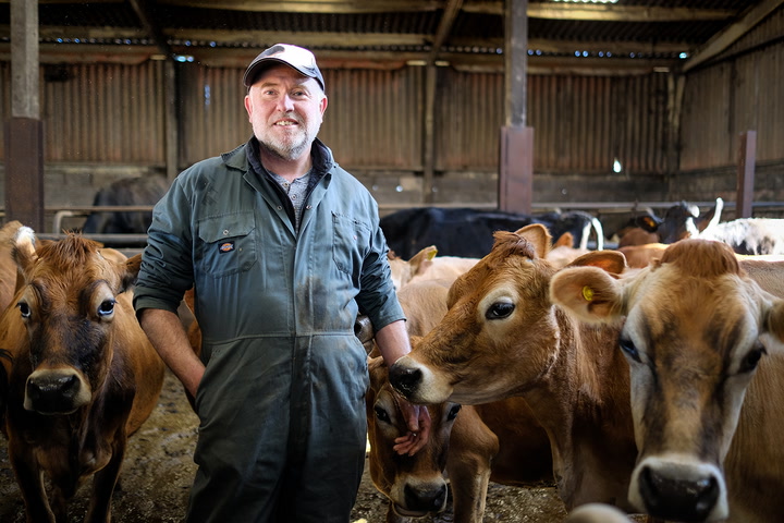 የፍቅር ጓደኝነት UNTUK ጌይ