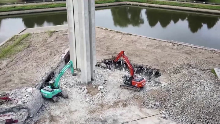 National Post | Latvian Authorities Dismantle Soviet-Era Monument